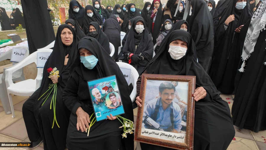 گزارش تصویری از مراسم تشییع شهید گمنام در پردیس حضرت فاطمه الزهرا(س) اهواز