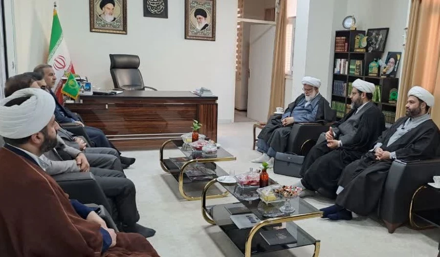 تفاهم نامه همکاری دانشگاه فرهنگیان خوزستان و اداره کل تبلیغات اسلامی امضا شد.
 2