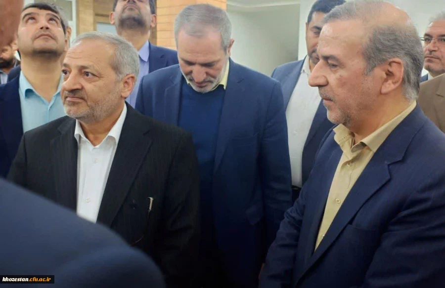 تجهیز آزمایشگاه ها و کمک به توسعه زیرساخت ها؛ وعده وزیر آموزش و پرورش به دانشگاه فرهنگیان خوزستان

 2