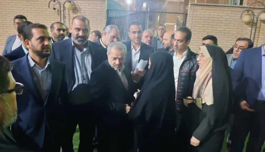 تجهیز آزمایشگاه ها و کمک به توسعه زیرساخت ها؛ وعده وزیر آموزش و پرورش به دانشگاه فرهنگیان خوزستان

 6