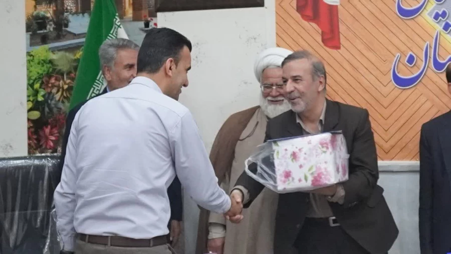 نشست کارشناسان و مدیران آموزشی دانشگاه فرهنگیان استان خوزستان برگزار شد 8