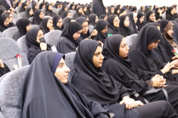 آیین استقبال از نو دانشجومعلمان سال ۱۴۰۴ پردیس حضرت فاطمه الزهرا(س) اهواز