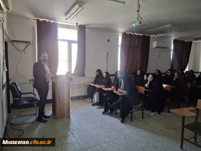 کارگاه آموزشی آشنایی با طرح شهید وزوایی و طرح های حمایتی بنیاد ملی نخبگان