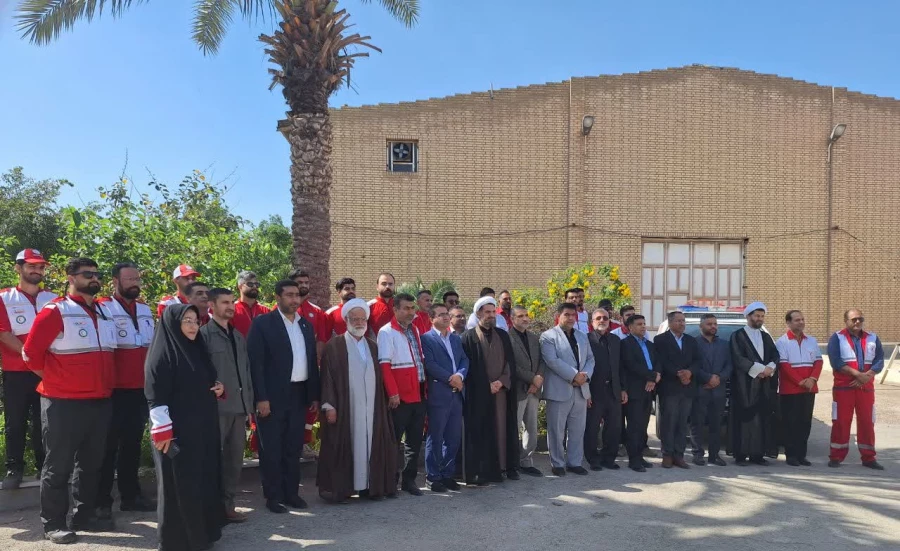 حضور فعال مدیریت دانشگاه فرهنگیان خوزستان و جمعی از اساتید در جمعیت هلال احمر و پیوستن به پویش ملی «جبهه مردمی ایران ما» 10