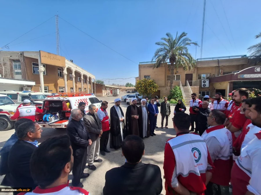 حضور فعال مدیریت دانشگاه فرهنگیان خوزستان و جمعی از اساتید در جمعیت هلال احمر و پیوستن به پویش ملی «جبهه مردمی ایران ما» 12
