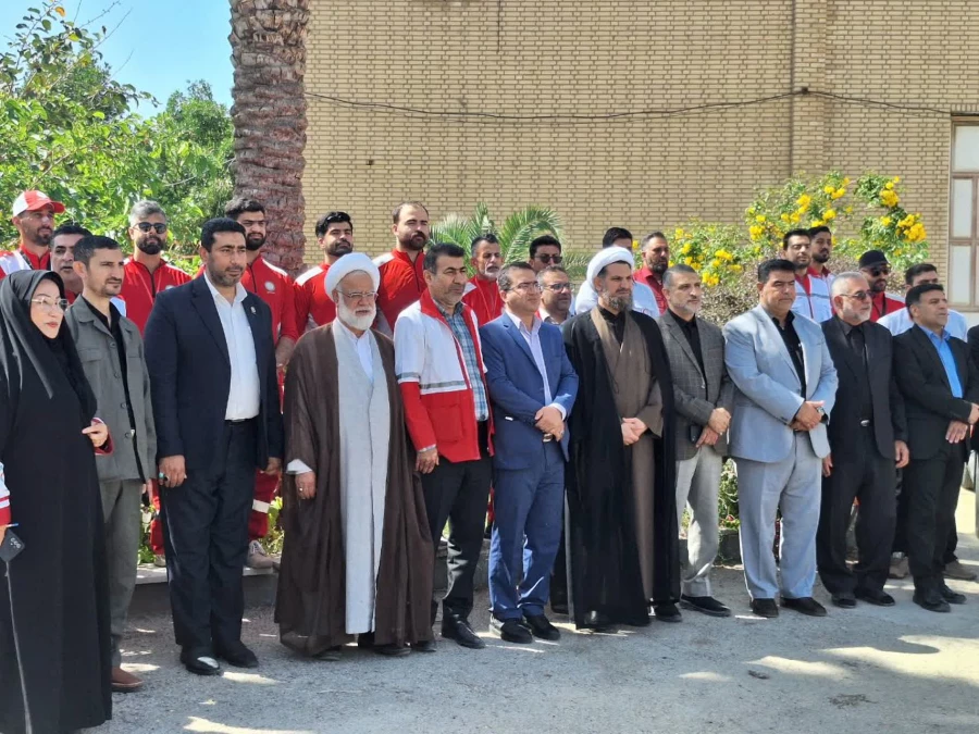 حضور فعال مدیریت دانشگاه فرهنگیان خوزستان و جمعی از اساتید در جمعیت هلال احمر و پیوستن به پویش ملی «جبهه مردمی ایران ما» 15