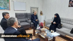 به مناسبت دهه سرآمدی آموزش، عفت پیری، سرپرست محترم مرکز آموزش عالی خدیجه کبری (س) در معیت مهدی بخشی سرپرست مرکز شیخ انصاری دزفول، با حضور در دفتر عزیز مرداس، معاون محترم استاندار و فرماندار شهرستان، فرصتی مغتنم برای دیدار و گفت وگو حاصل نمودند. 