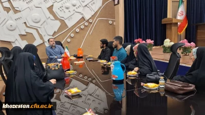 گزارش تصویری

جلسه و نشست جناب دکتر صدیقی با جمعی از دانشجومعلمان حوزه بسیج دانشجویی خوزستان